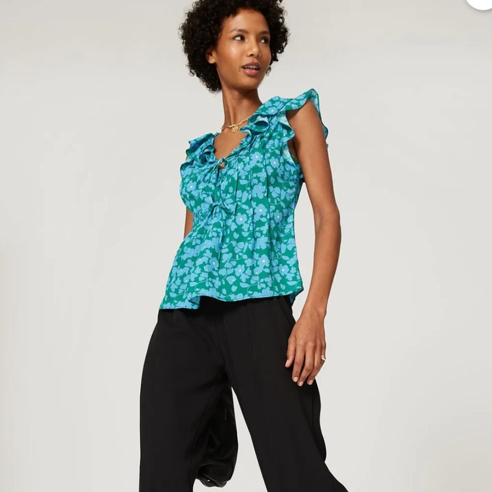 Derek Lam 10 Crosby x RTR Cute Blue Floral Tie Top, Italian size 42 / US size 6
